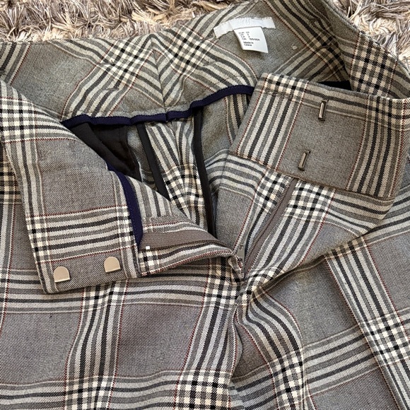 H&M Gray Plaid Women’s Pantsuit Set - Picture 14 of 16